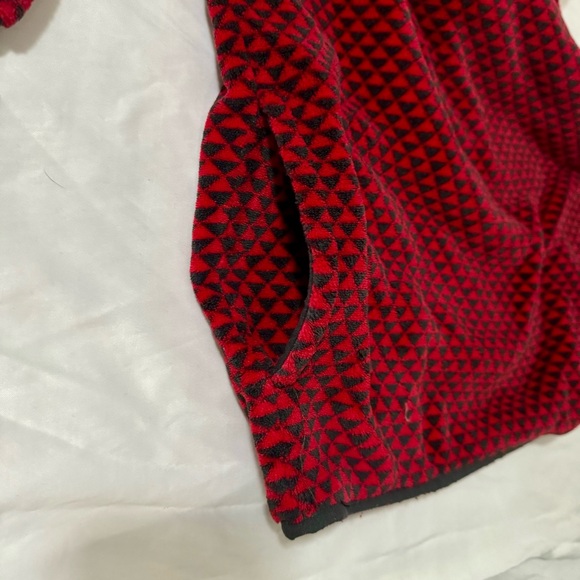 Southern Marsh Small Red Black Fleece Pullover Soft Warm Winter Sweater 1/4 zip - Picture 8 of 13